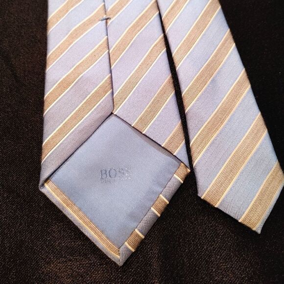 Hugo boss tie - Picture 5 of 5